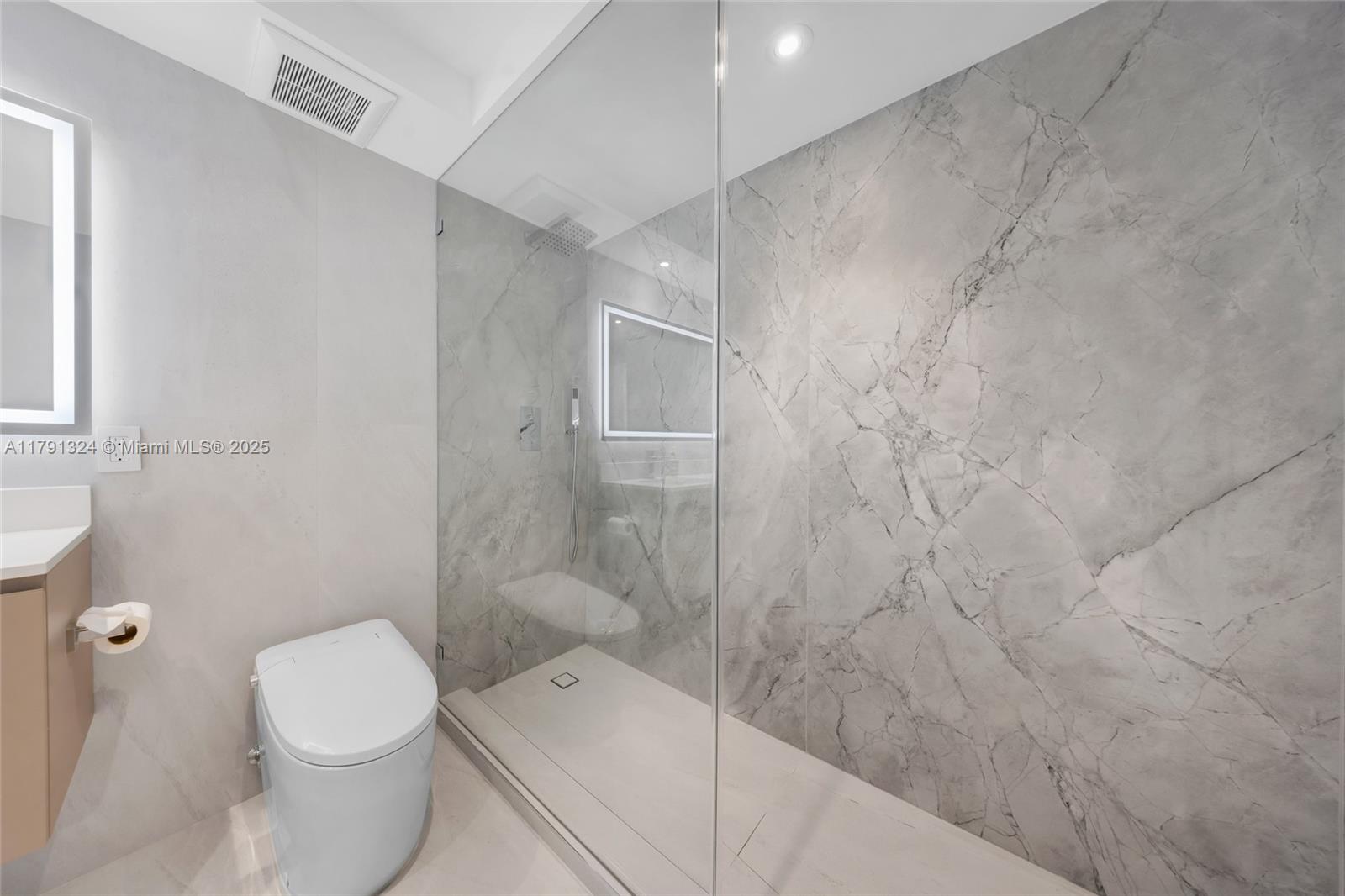 9801 Collins Ave #17R, Bal Harbour, Florida image 27
