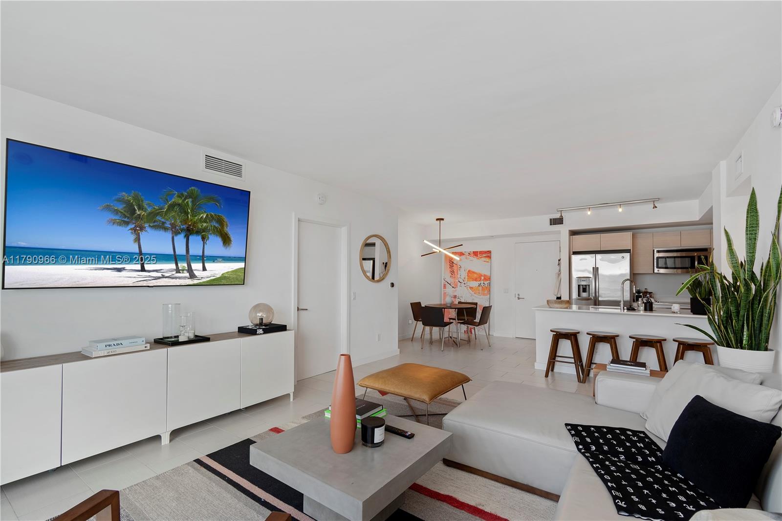 4250 Biscayne Blvd #917, Miami FL 33137