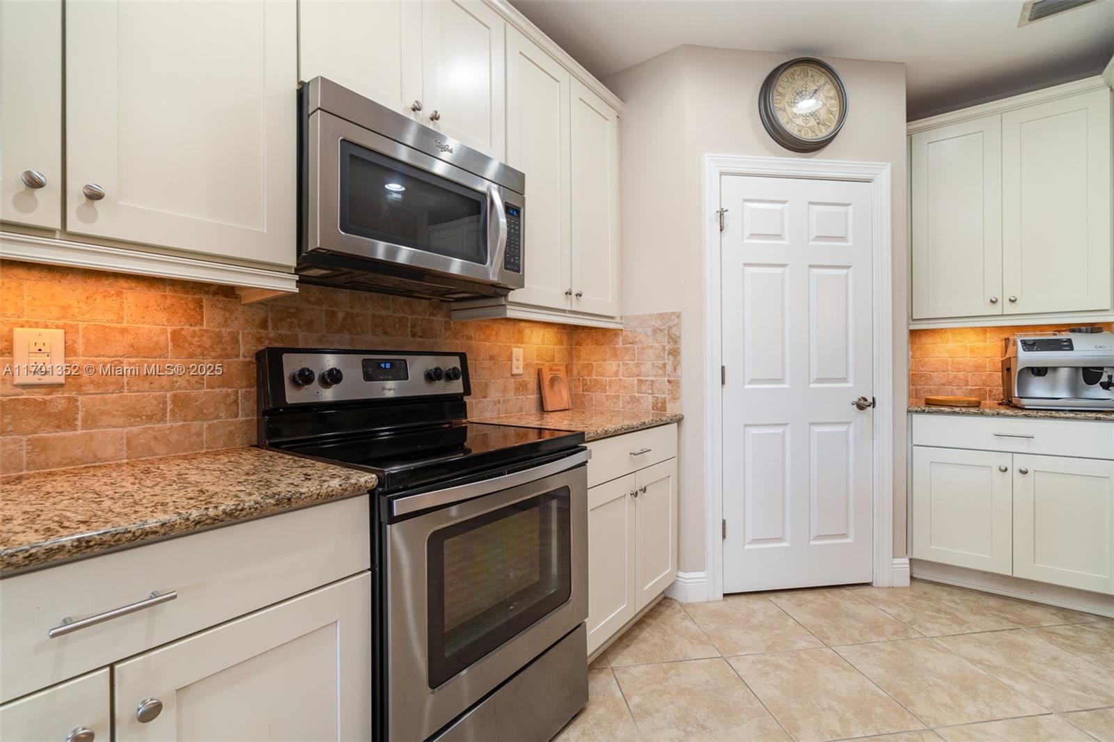 10659 Pelican Preserve Blvd #102-B, Fort Myers, Florida image 16