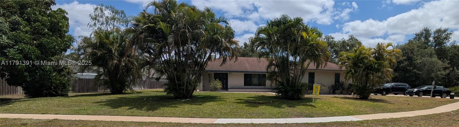 142 Sulky Way, Wellington, Florida image 2