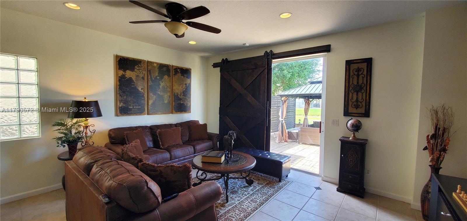9042 Silver Glen Way, Lake Worth, Florida image 13