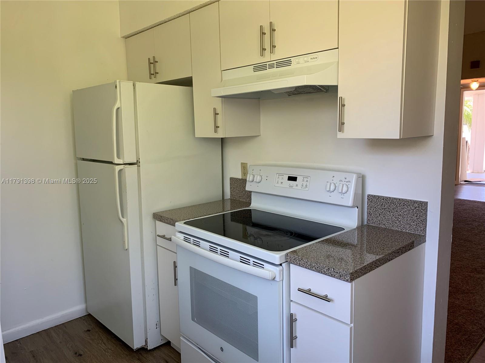 Property photo # 3