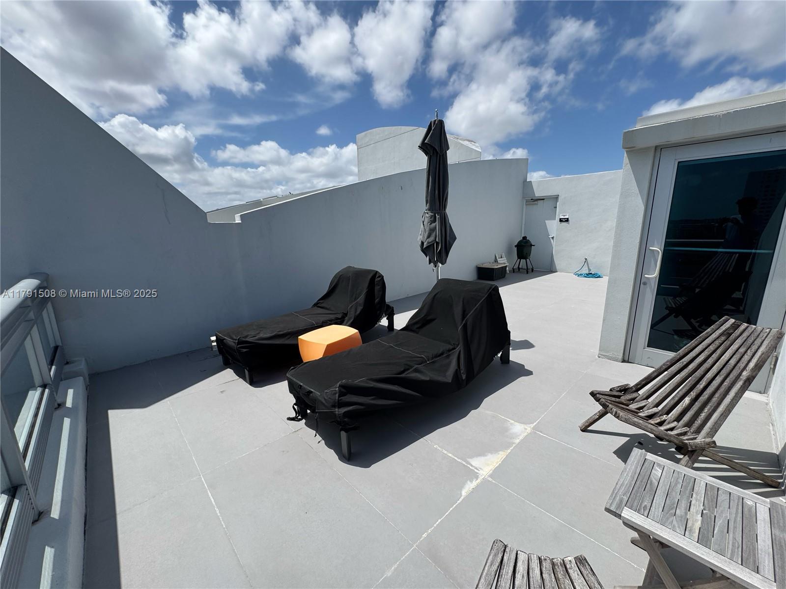 2950 NE 188th St #507, Aventura, Florida image 21