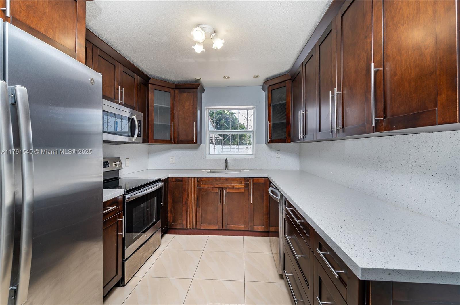 7000 W 15th Ct, Hialeah, Florida image 13