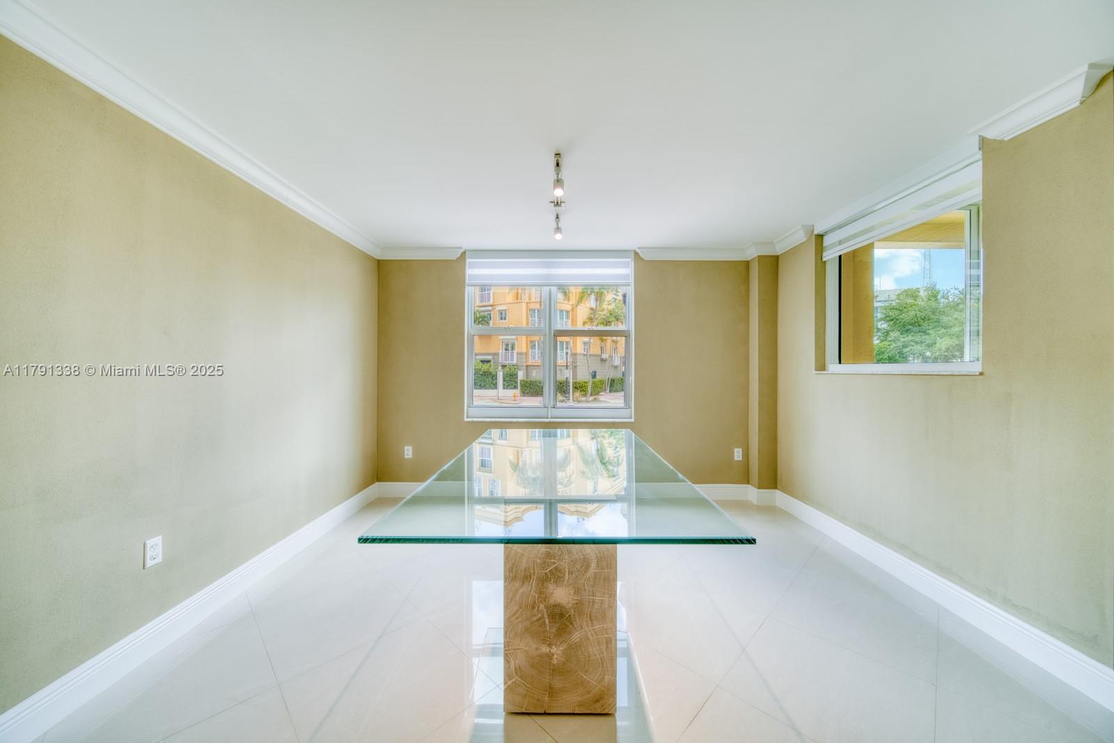 90 Alton Rd #TH-2, Miami Beach FL 33139