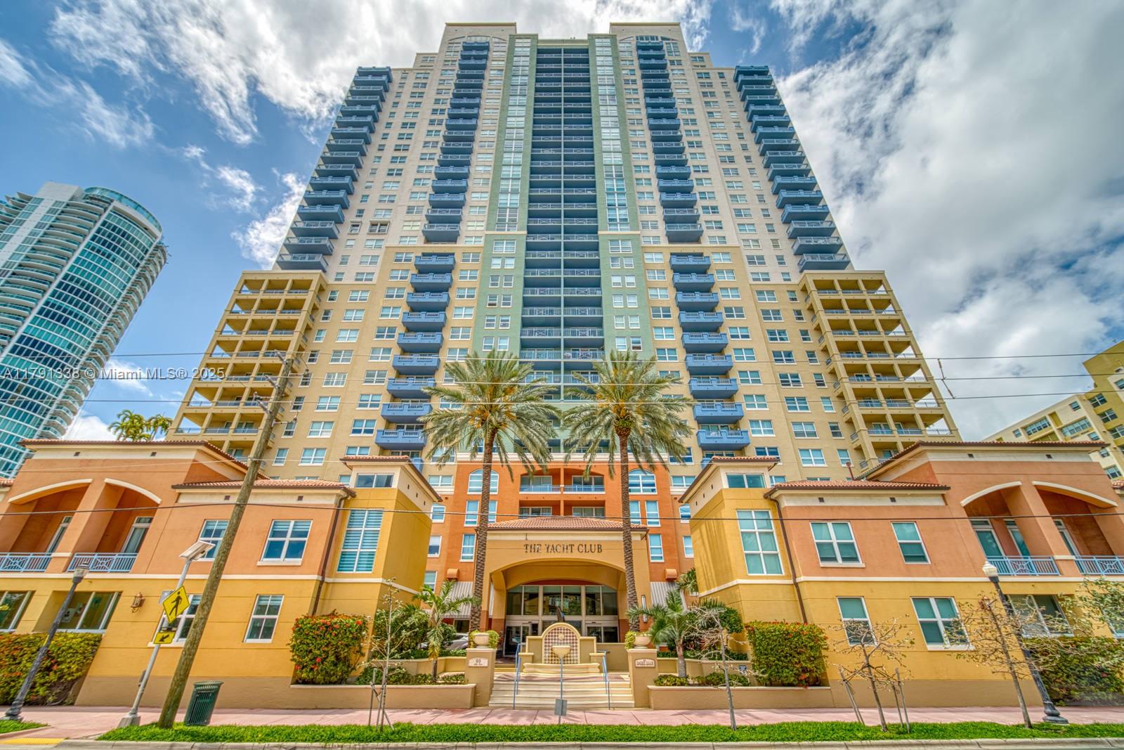 90 Alton Rd #TH-2, Miami Beach FL 33139
