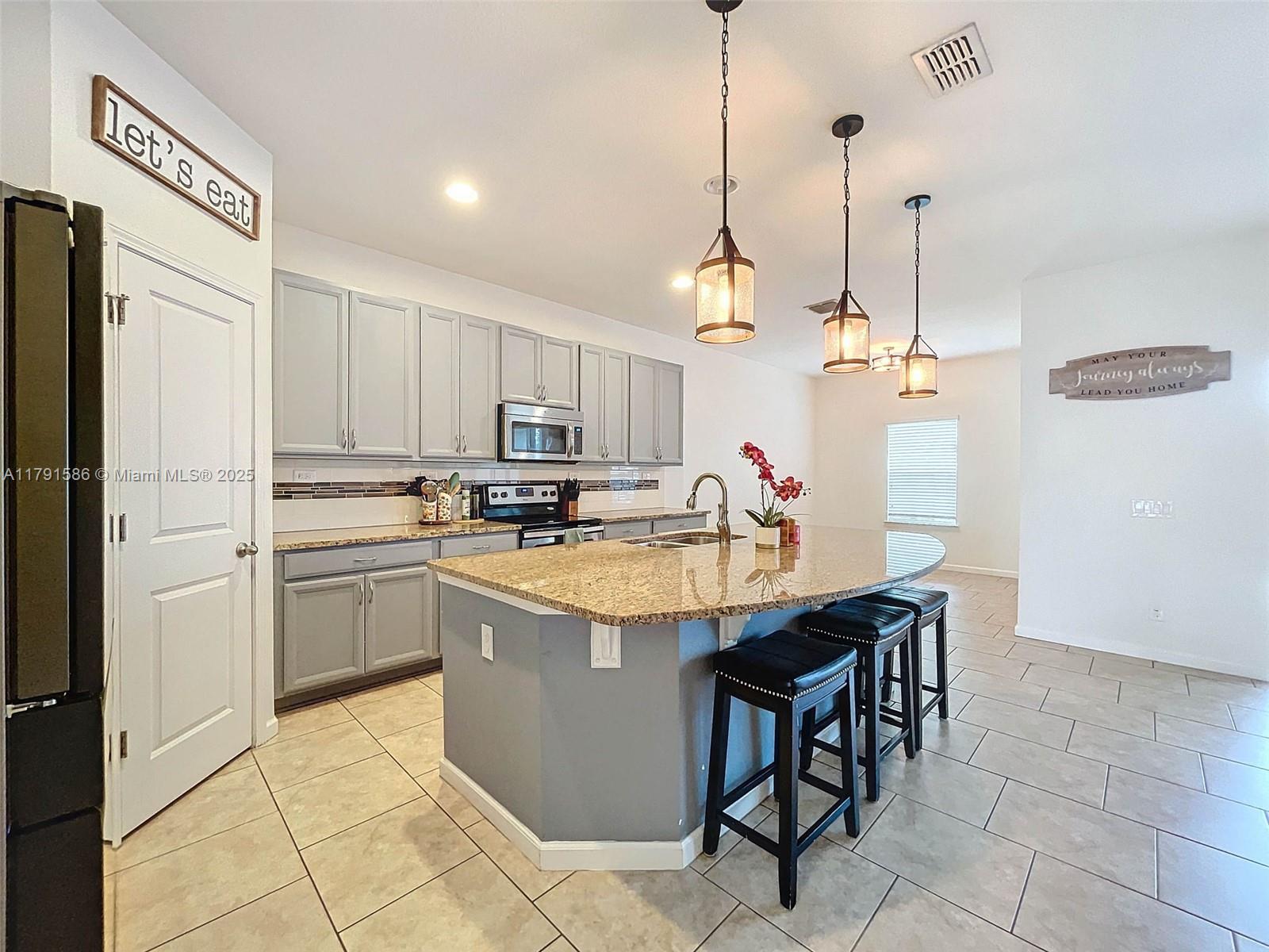 1706 Leatherback Lane, Saint Cloud, Florida image 24