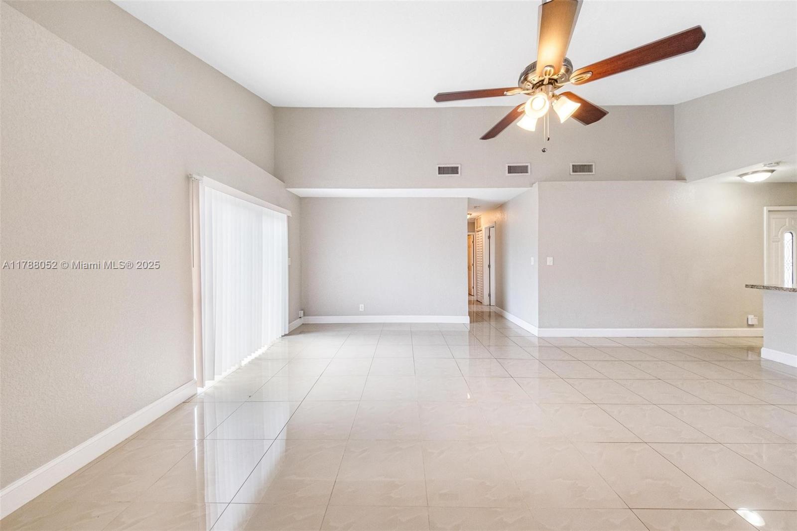 702 SW 79th Ave, North Lauderdale, Florida image 30