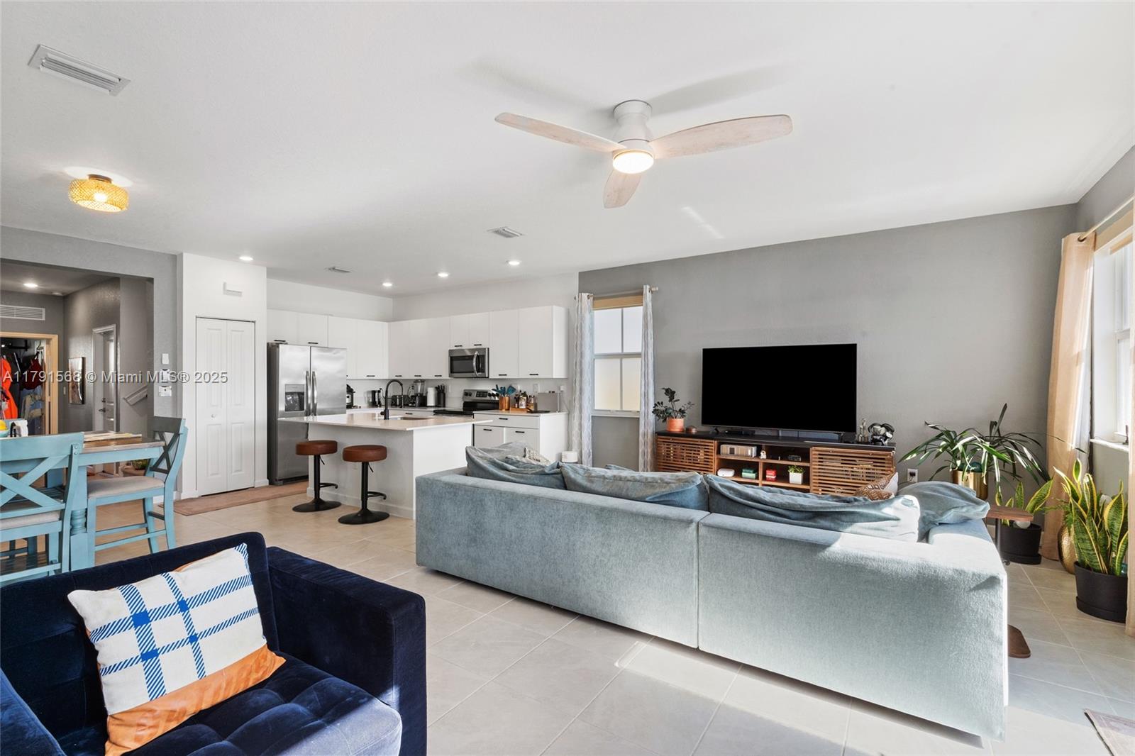 2312 NW 130th St, Miami, Florida image 18