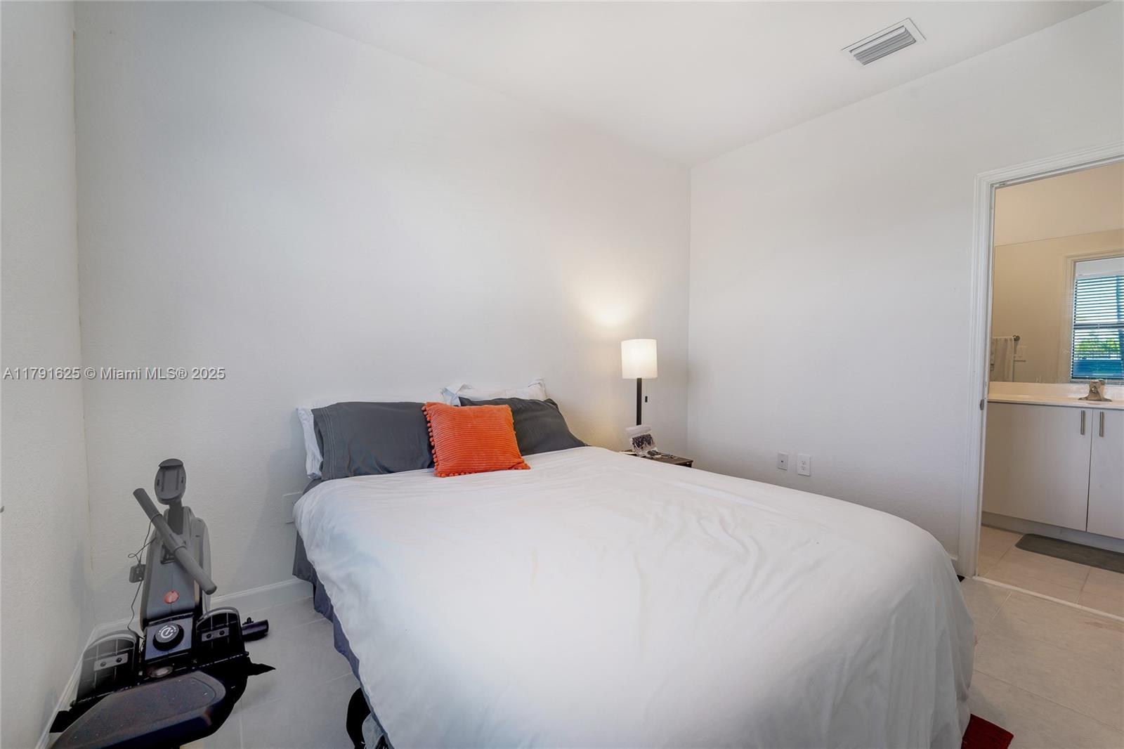Property photo # 6