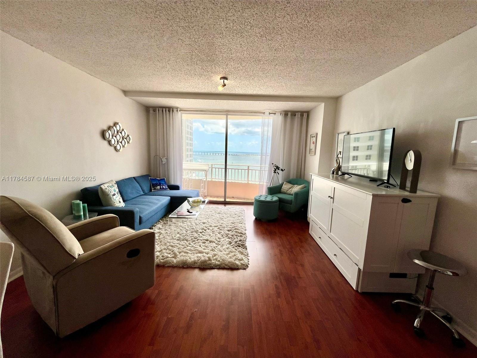 770 Claughton Island Dr #1908, Miami FL 33131