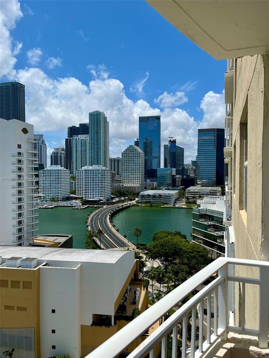 770 Claughton Island Dr #1908, Miami FL 33131