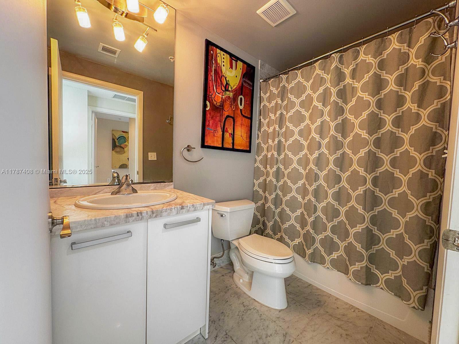 244 Biscayne Blvd #3503, Miami FL 33132