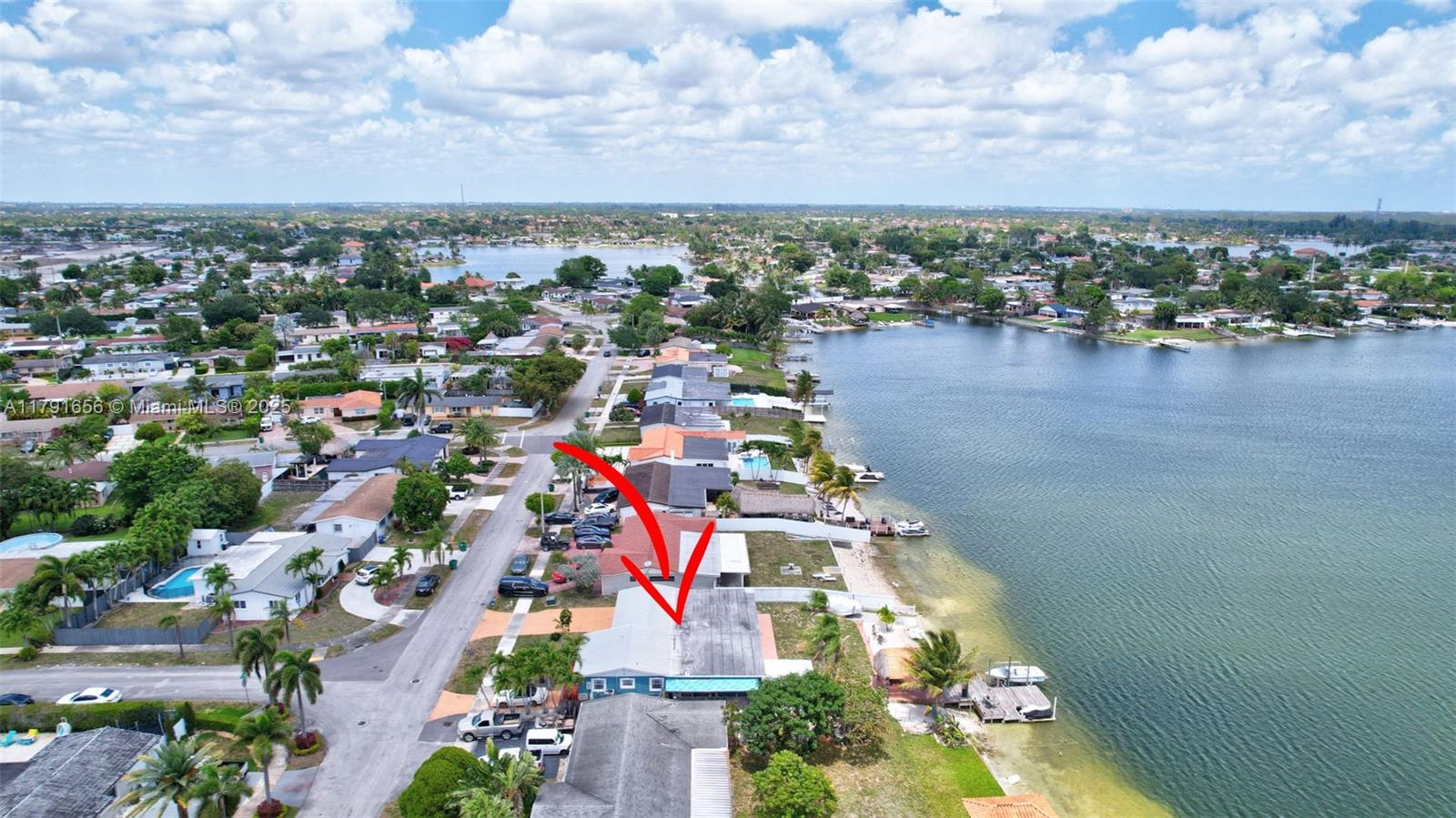 17501 NW 85th Ave, Hialeah, Florida image 35