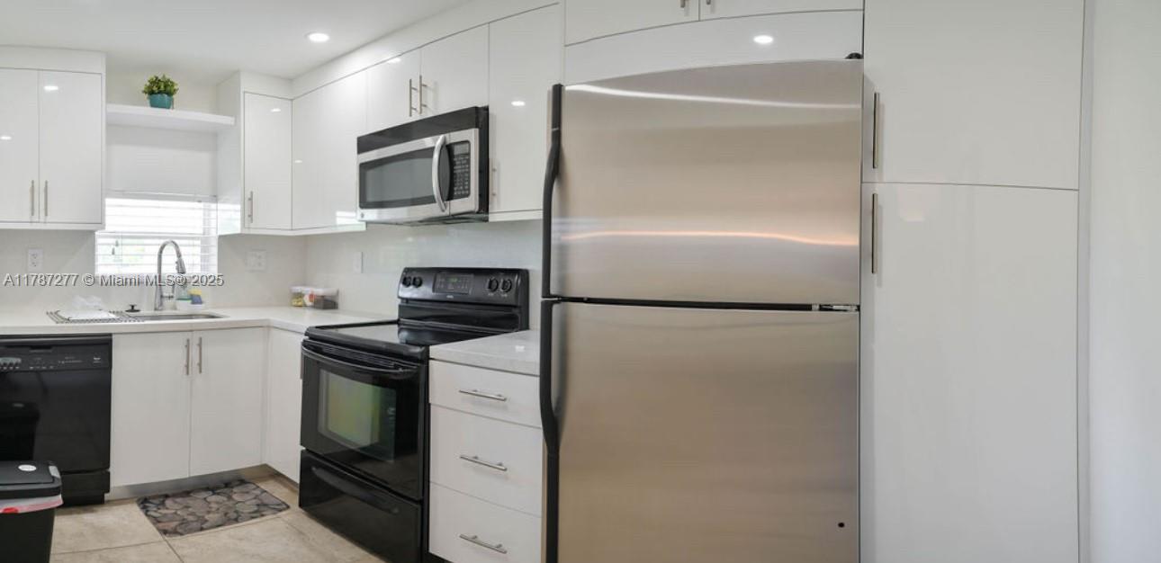 8901 Hollybrook #206, Hollywood, Florida image 5