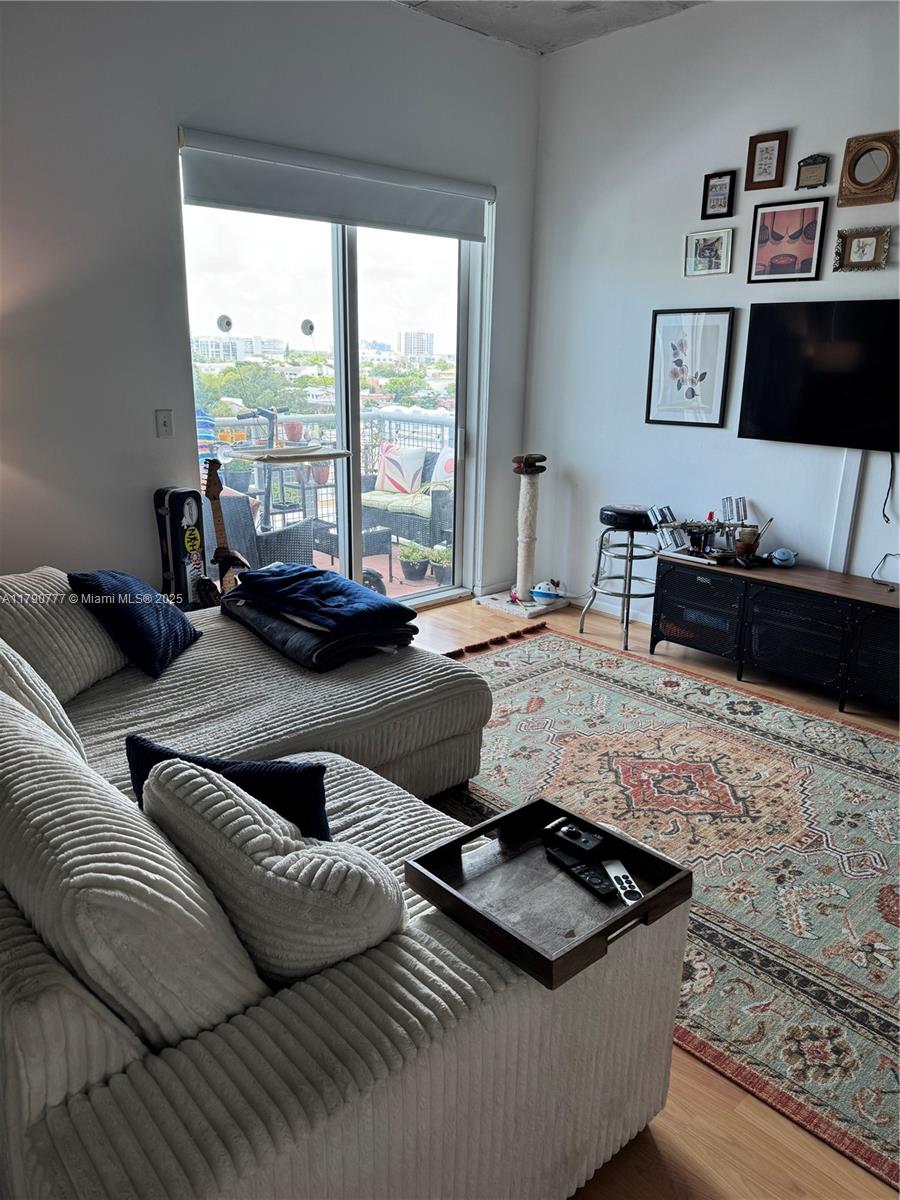 Property photo # 4