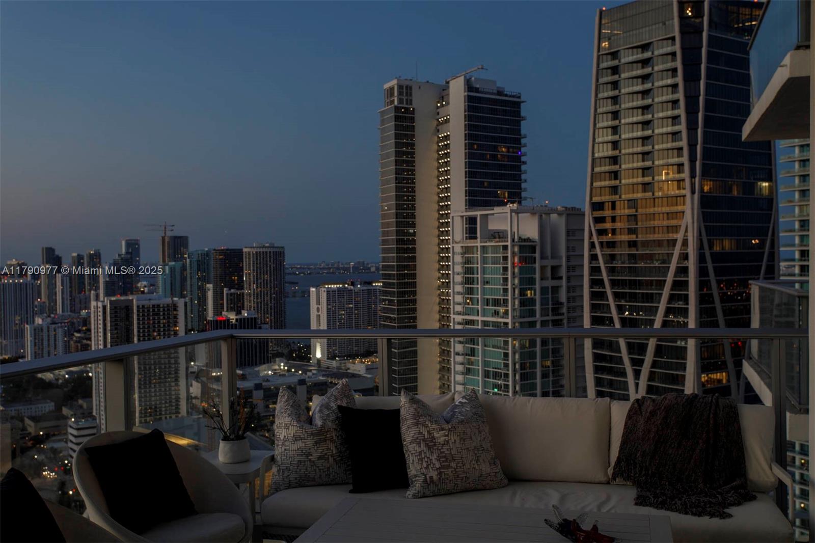 851 NE 1st Ave #4300, Miami FL 33132