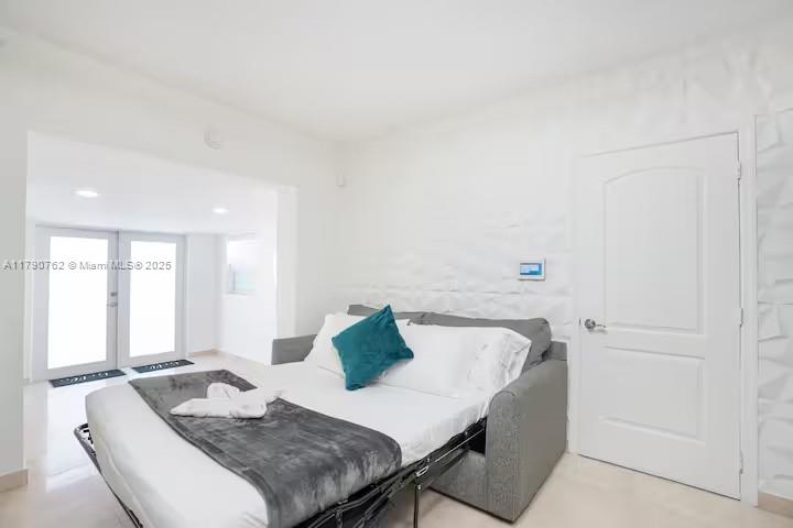 17650 NE 19th Ave, North Miami Beach, Florida image 16