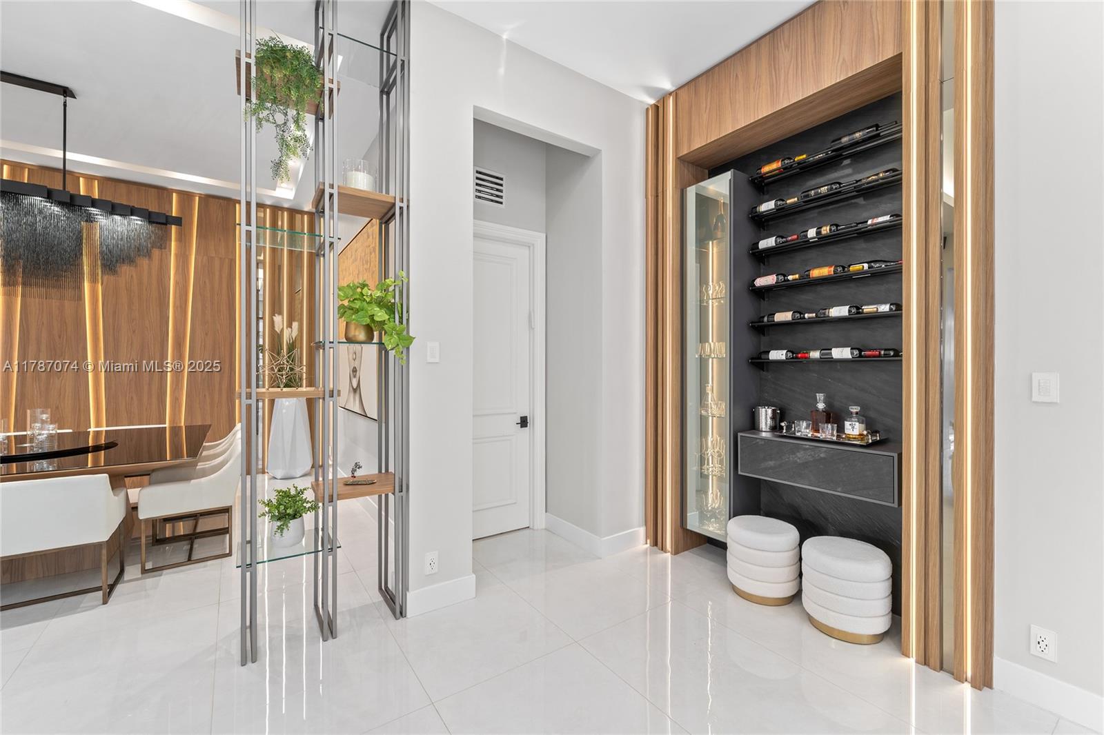 1530 Island Blvd, Aventura, Florida image 16