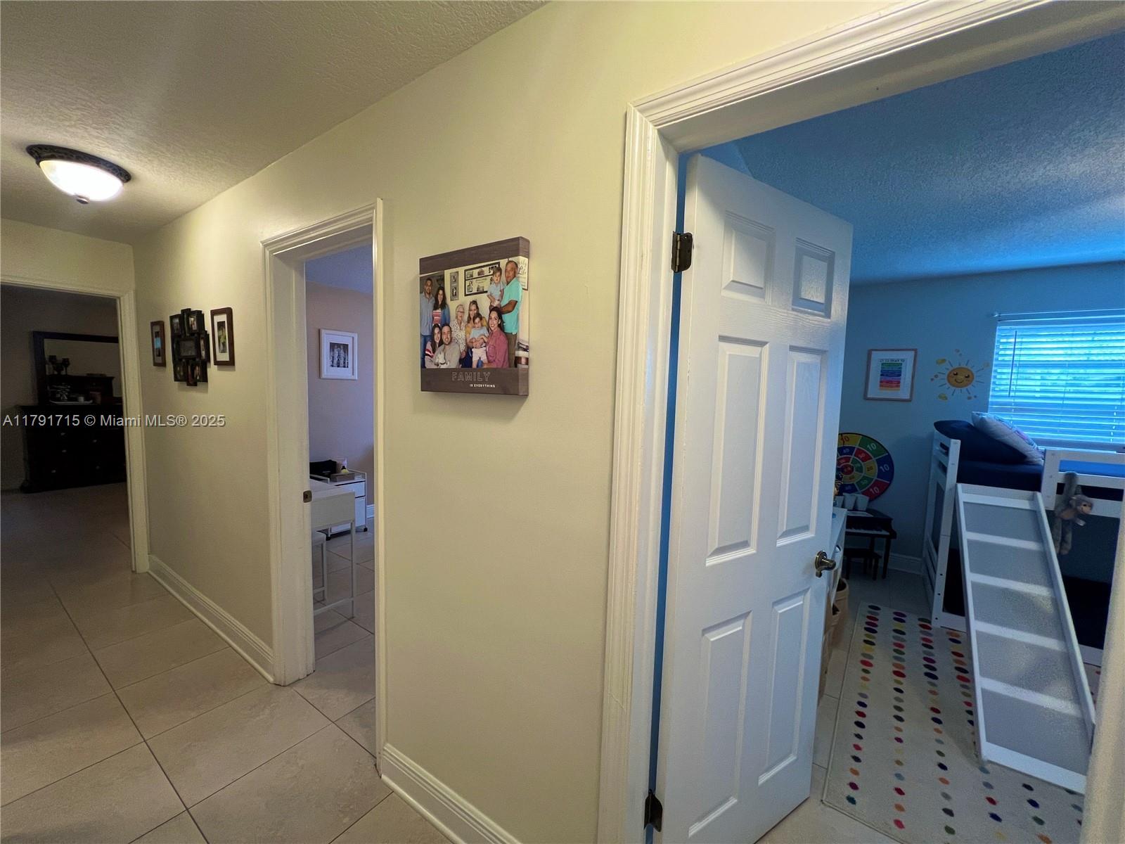 14051 SW 15th Ct, Davie, Florida image 32