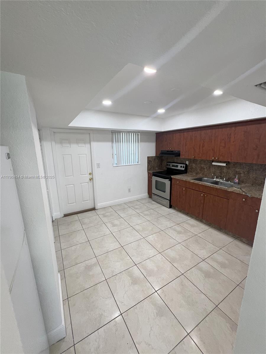 Property photo # 2