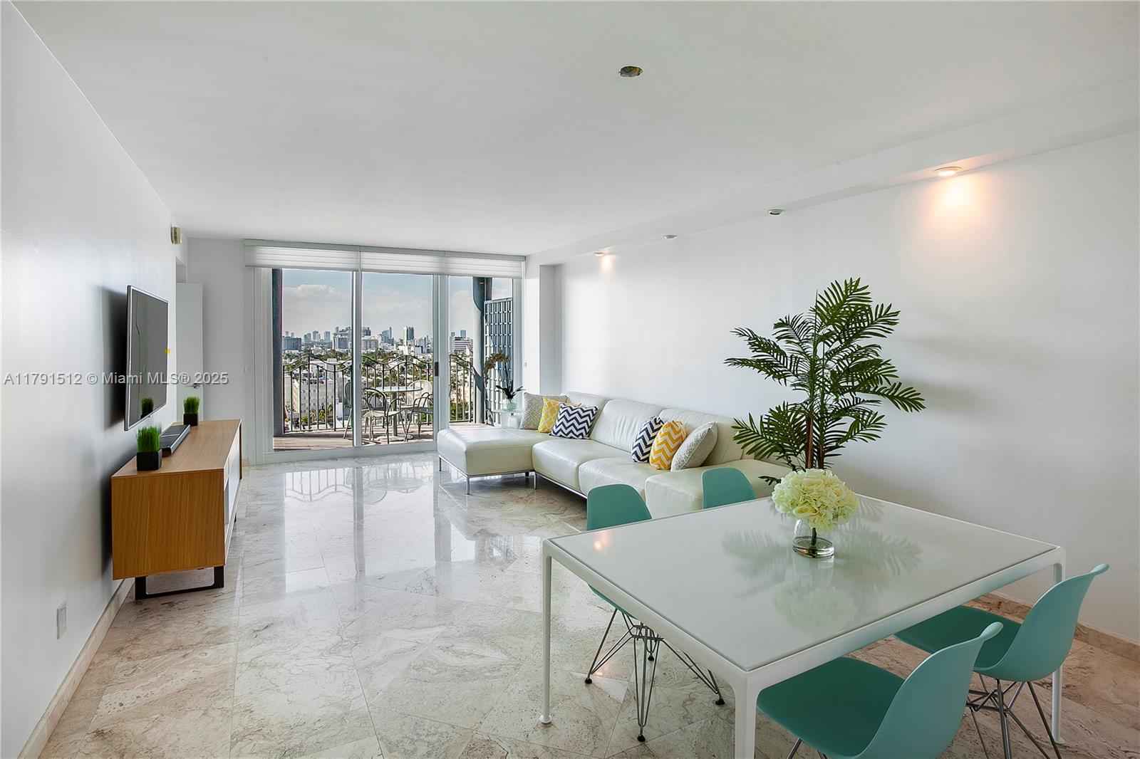Condo for Rent in Miami Beach, FL