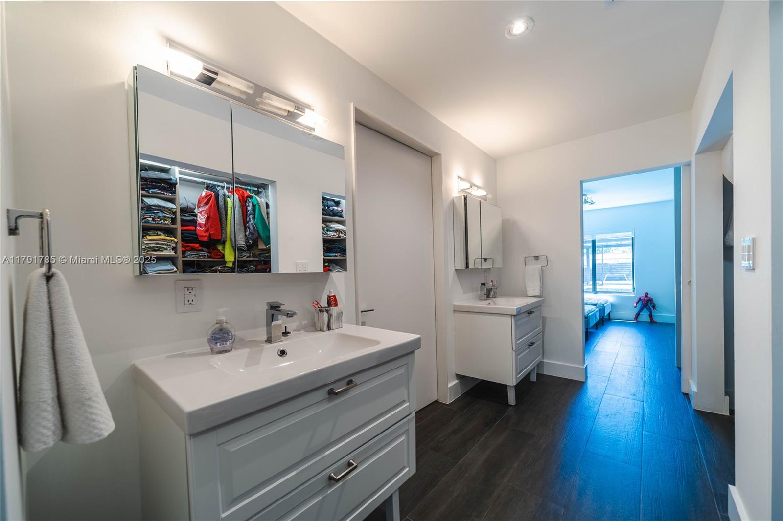 766 NE 96th St, Miami Shores, Florida image 31