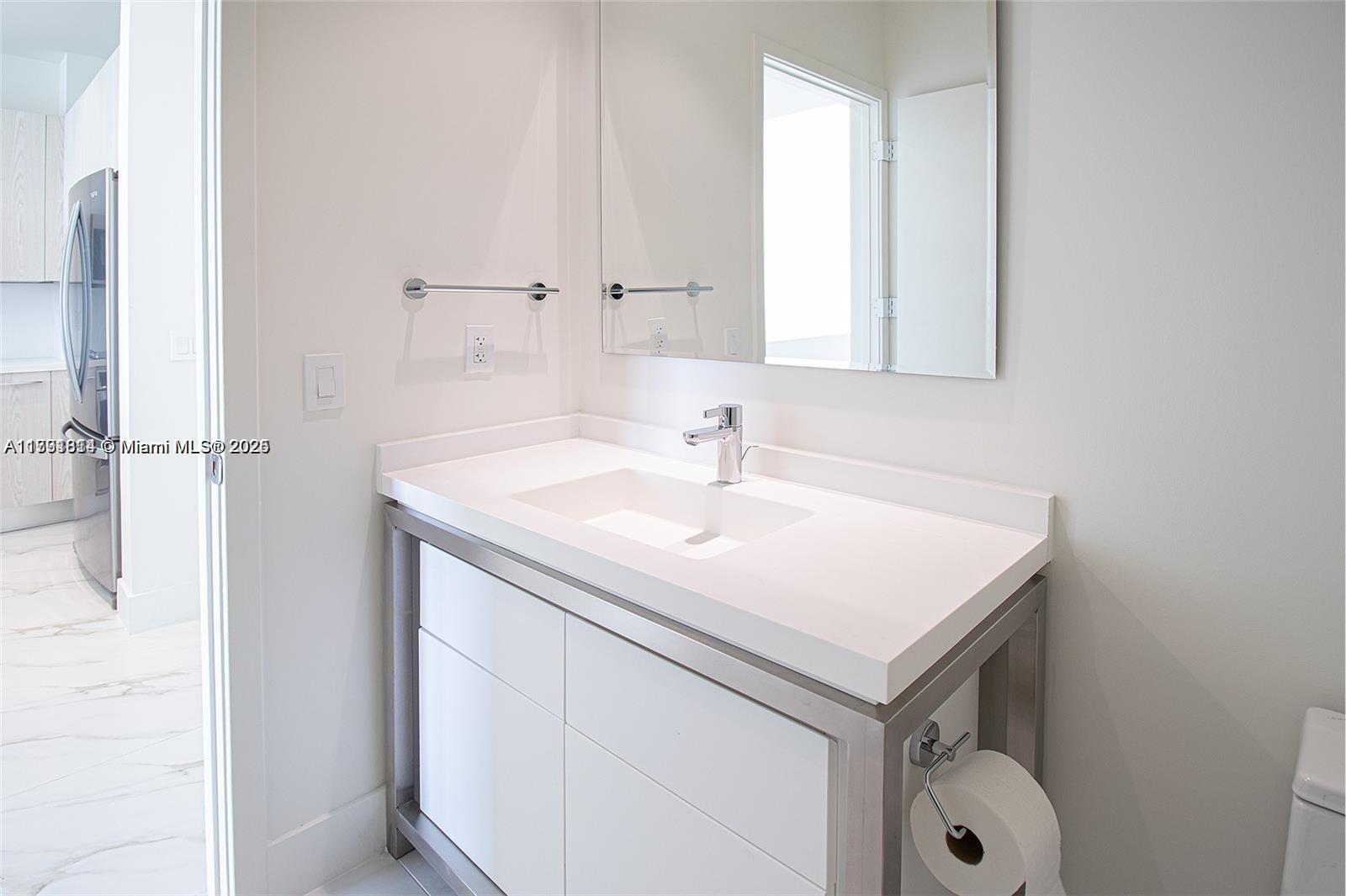 2000 Metropica Way #2605, Sunrise, Florida image 10