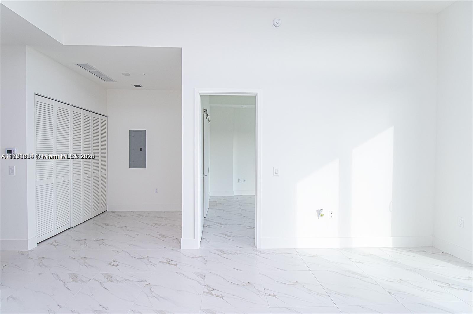 2000 Metropica Way #2605, Sunrise, Florida image 5