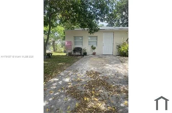 Property photo # 9