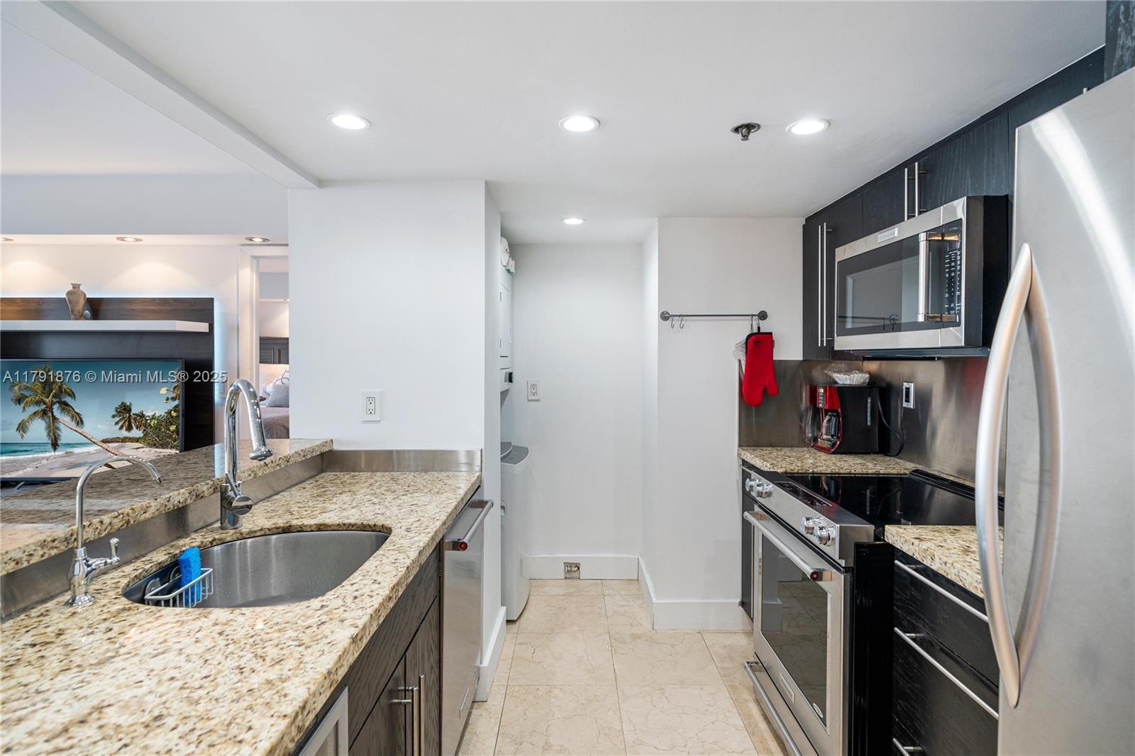 Property photo # 2