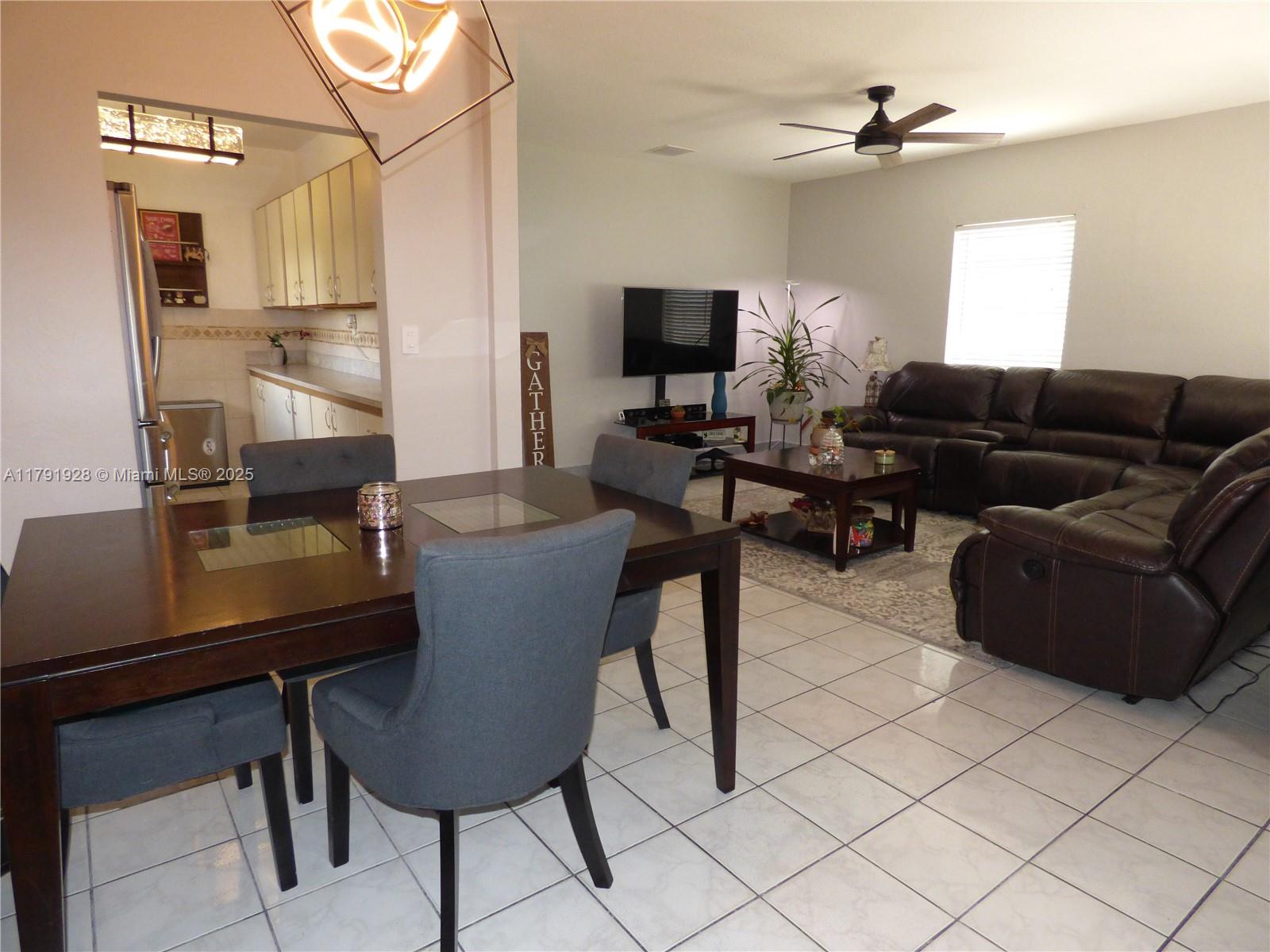 1487 NE 179th St, North Miami Beach, Florida image 7
