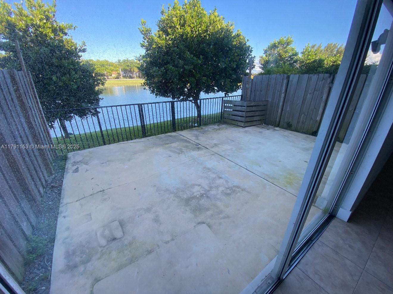Property photo # 4