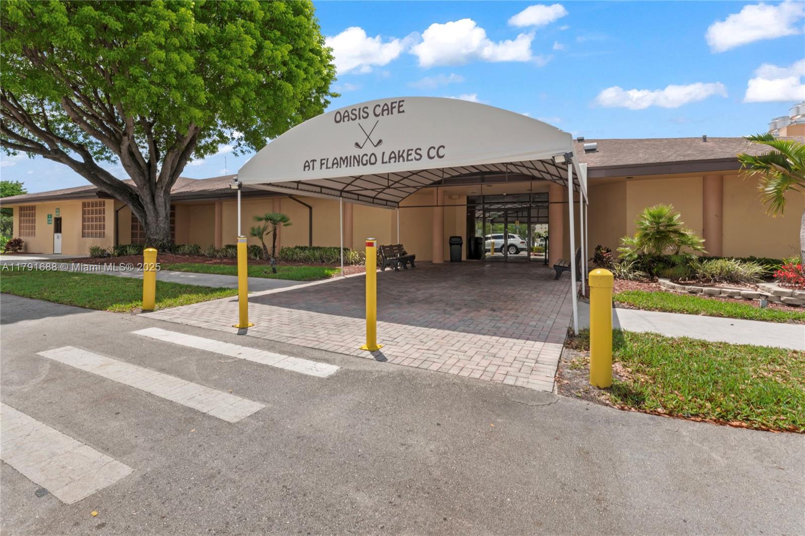 300 SW 130th Ter #203B, Pembroke Pines, Florida image 32