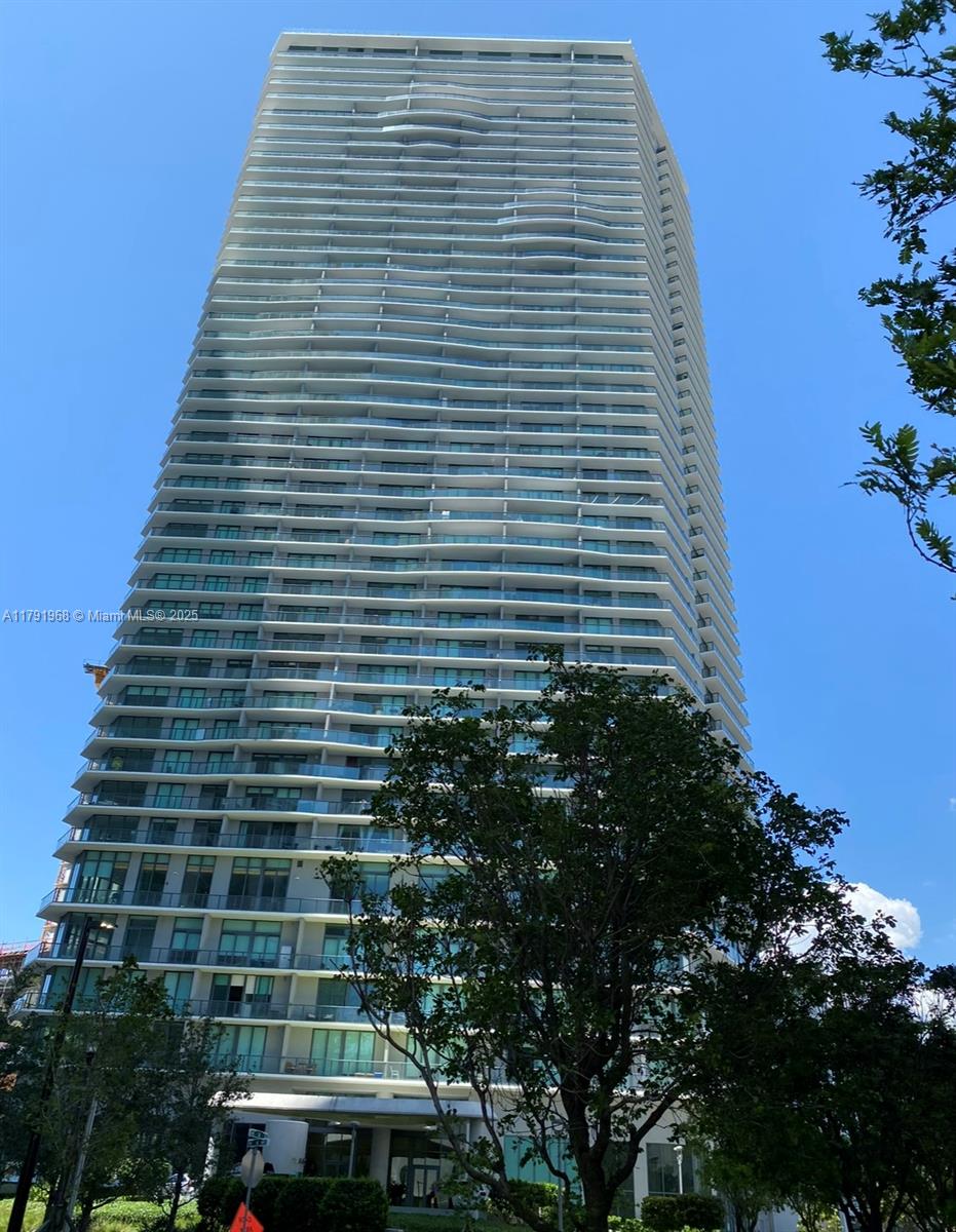 Property photo # 0