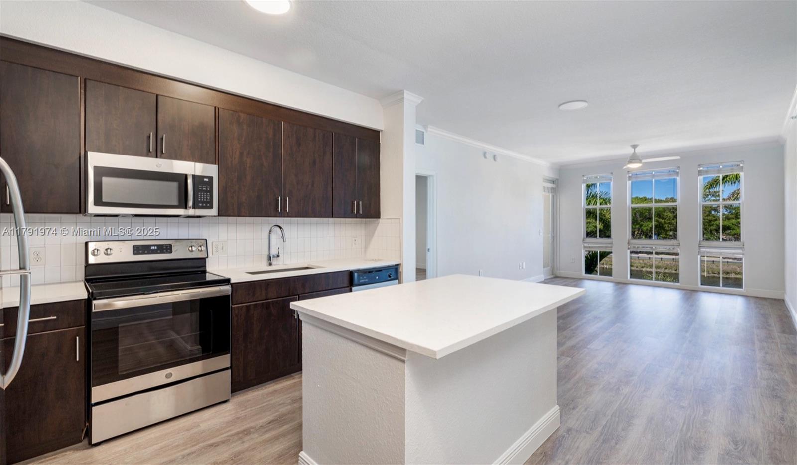 Property photo # 2
