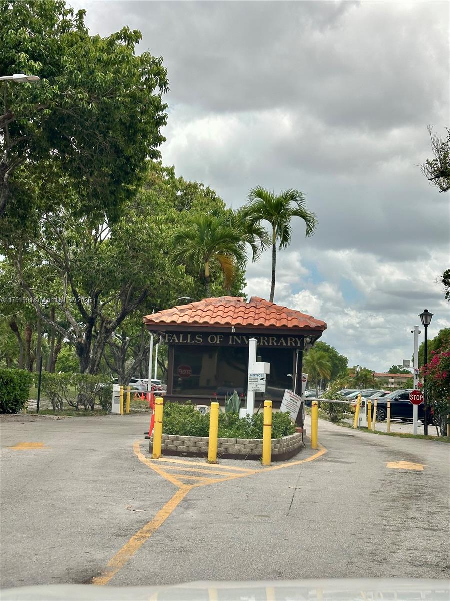 6201 N Falls Cir Dr #212, Lauderhill, Florida image 2
