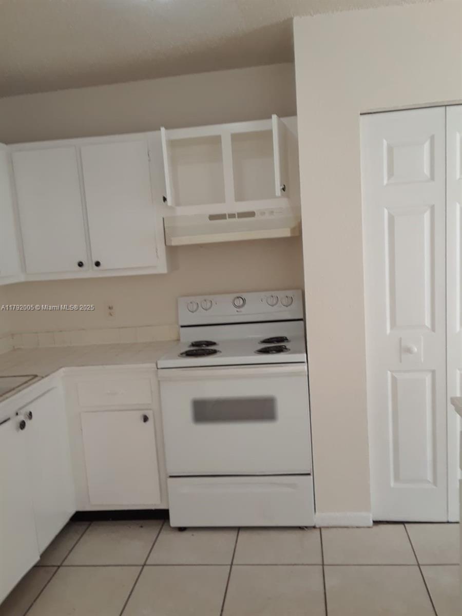 Property photo # 0