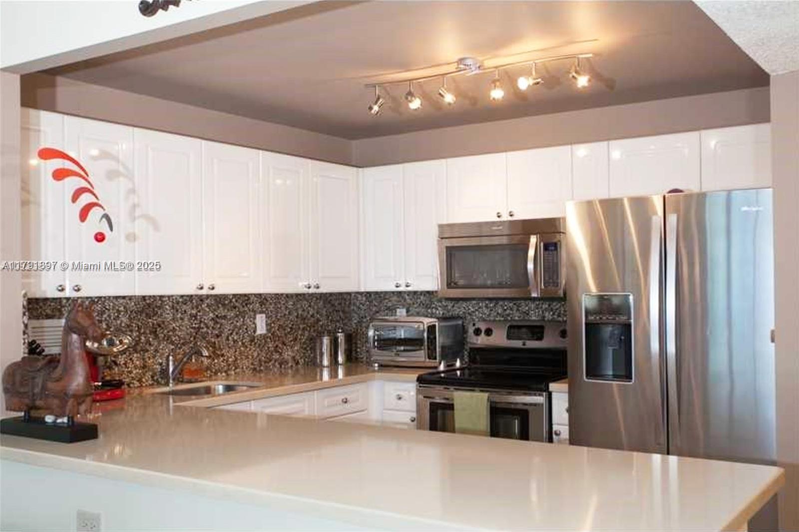 Property photo # 3