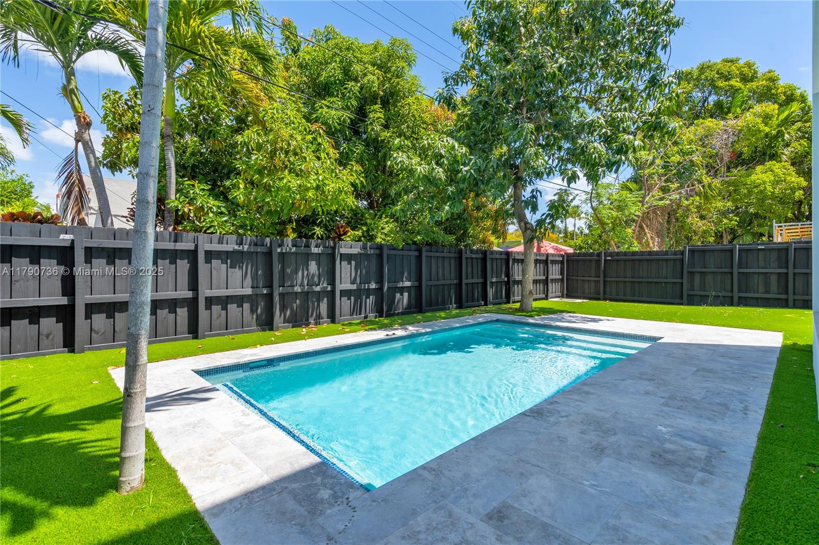 1509 SW 15th St, Miami, Florida image 6