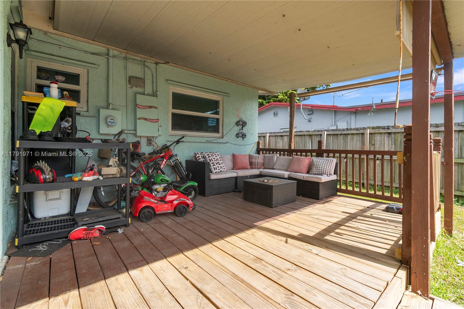 4649 SW 28th Ave, Dania Beach, Florida image 30