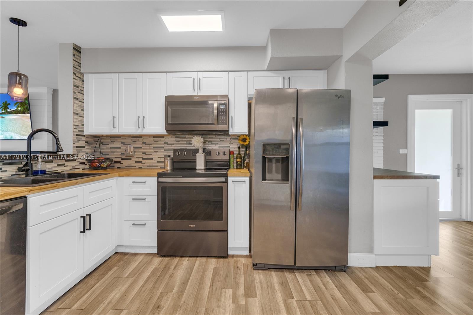 4649 SW 28th Ave, Dania Beach, Florida image 7
