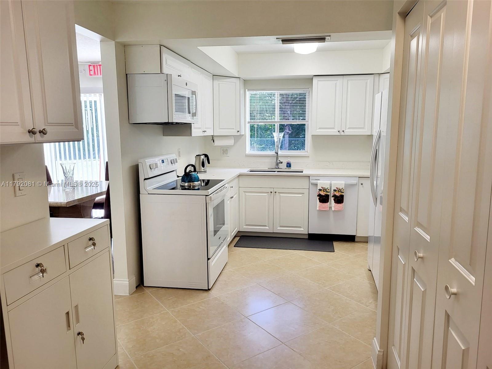 Property photo # 4