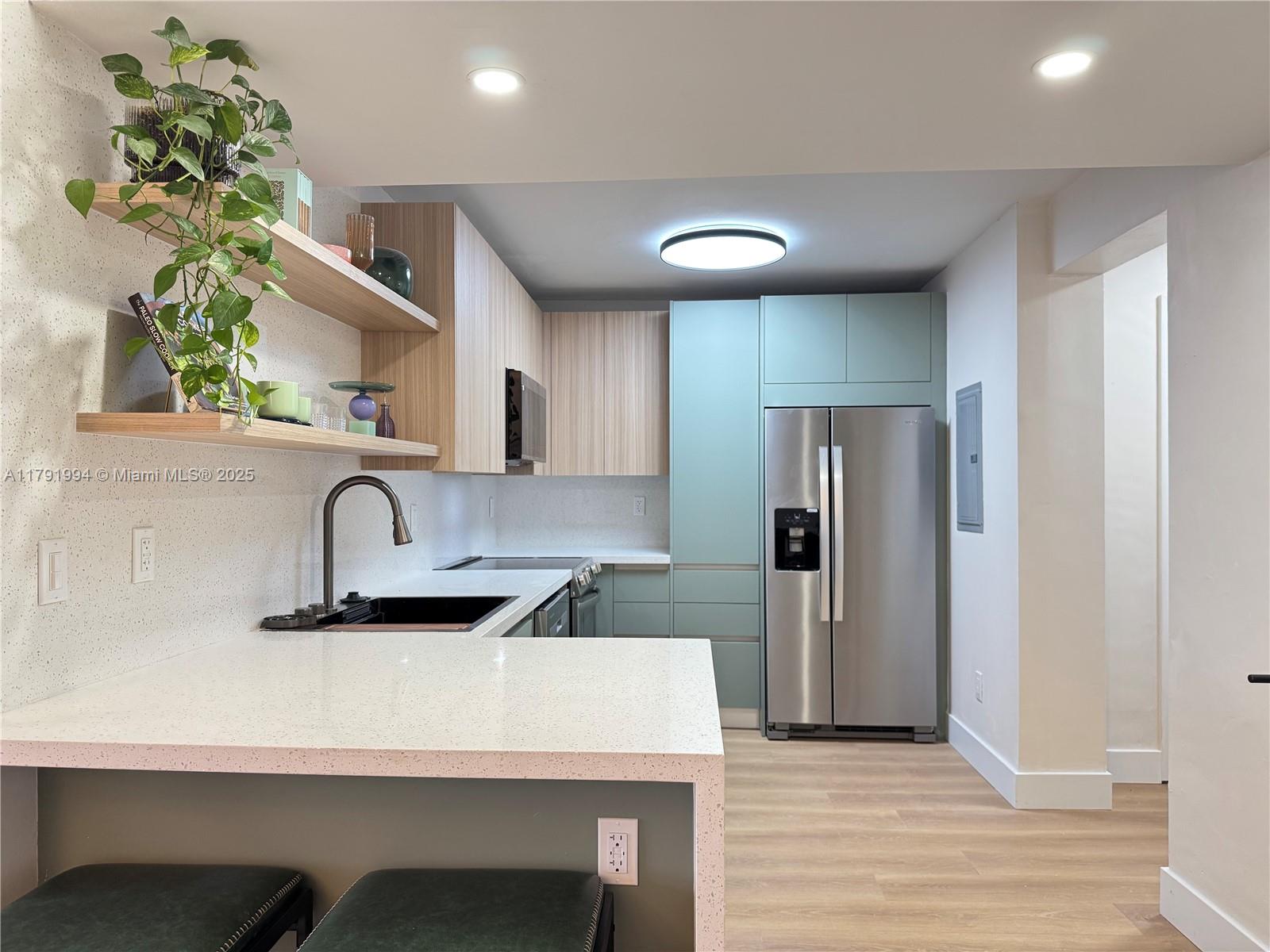 Property photo # 8