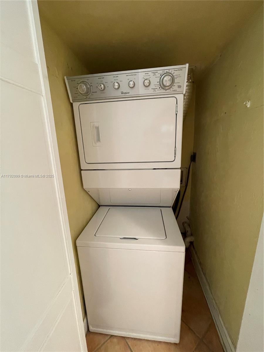Property photo # 9