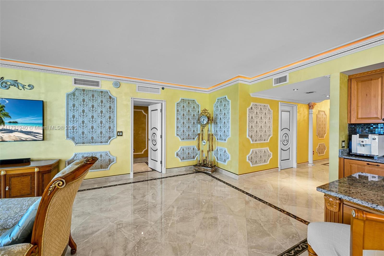 Property photo # 4