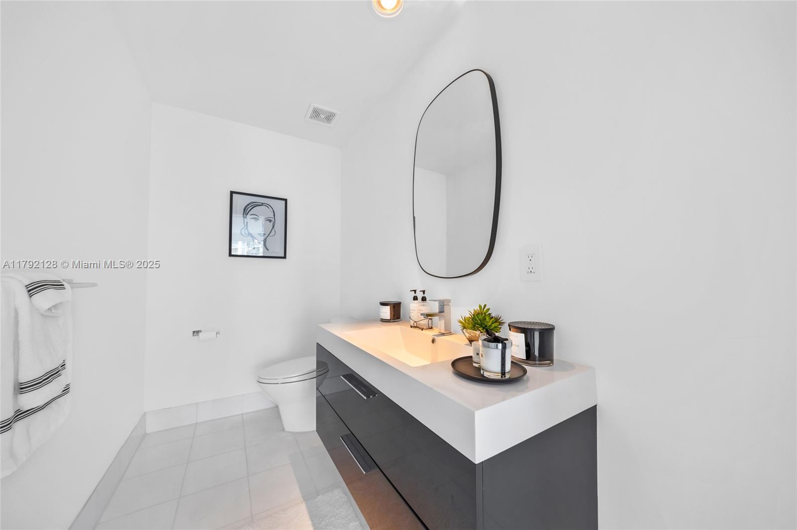 2950 NE 188th St #547, Aventura FL 33180