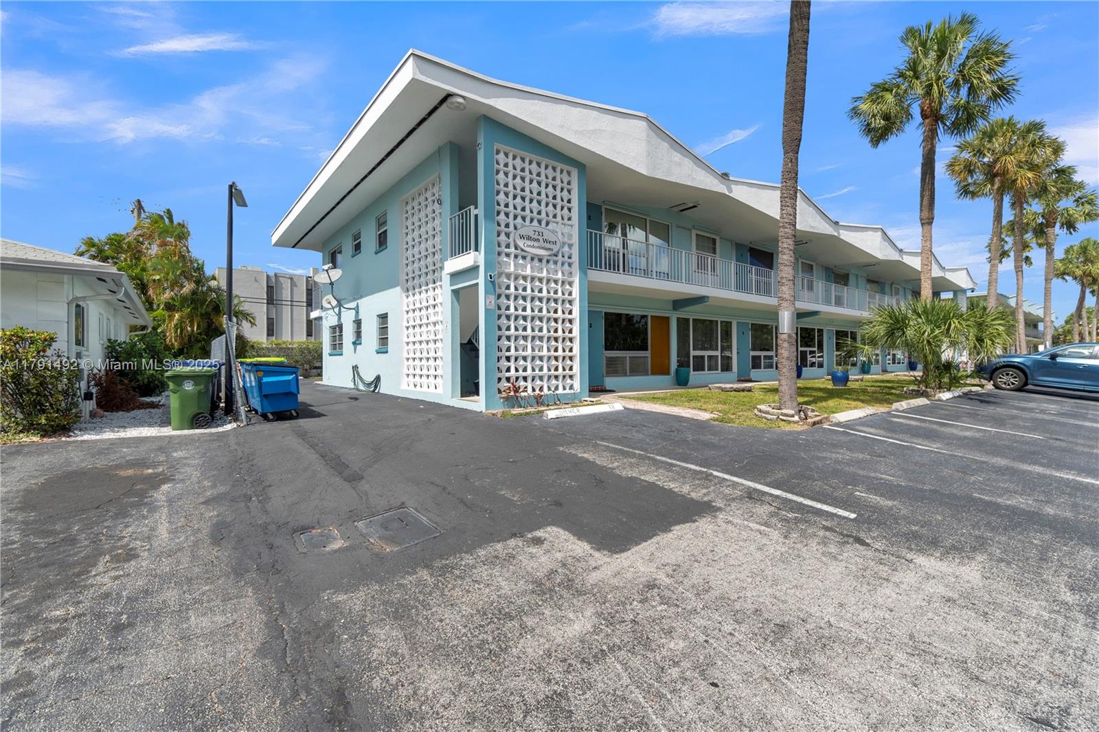 733 NW 30th Ct #1, Wilton Manors, Florida image 6
