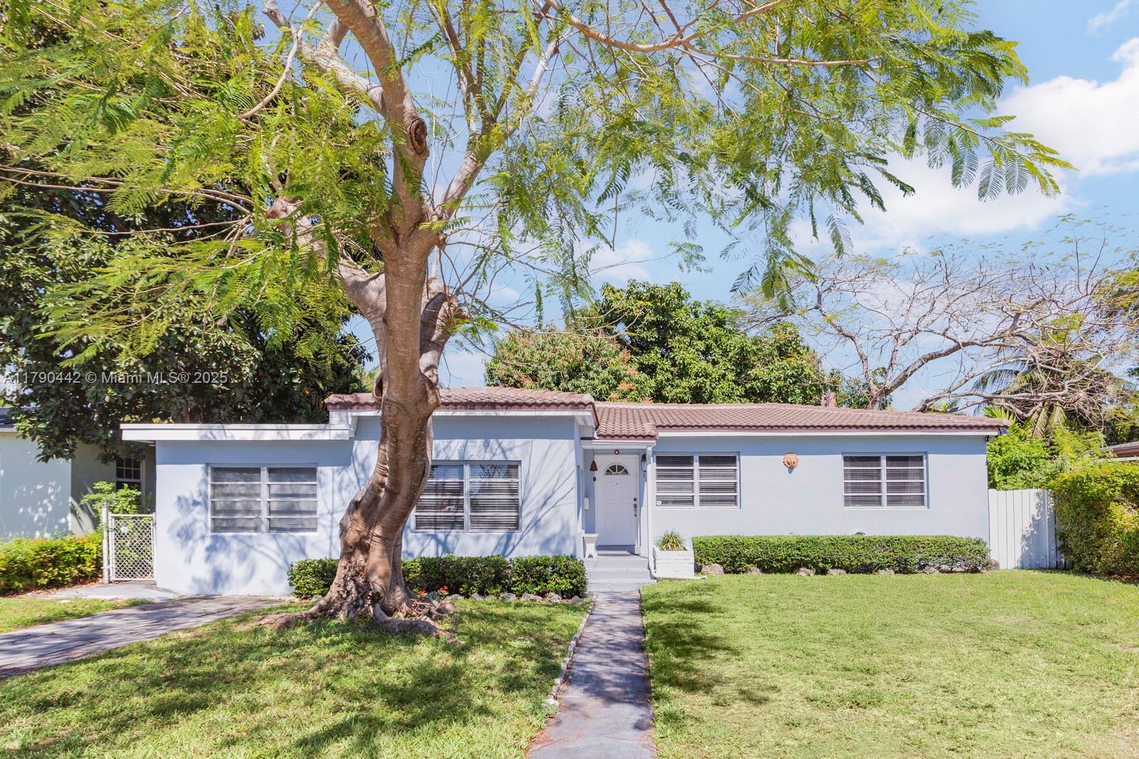 Property photo # 0