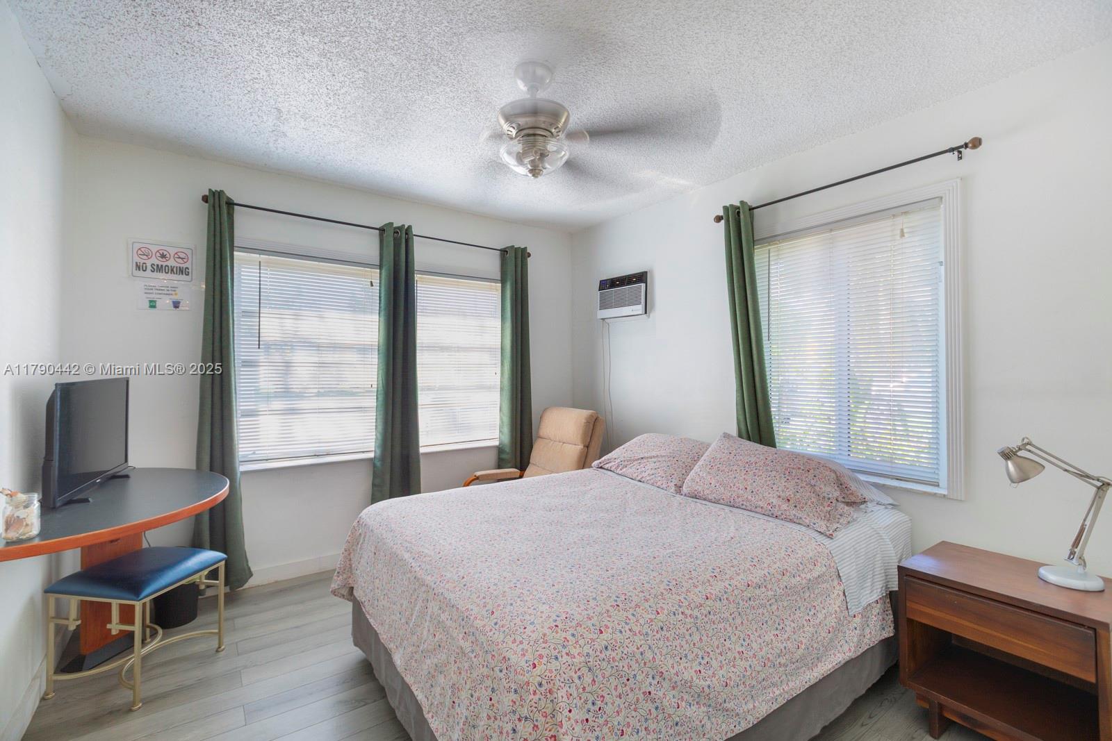 Property photo # 4
